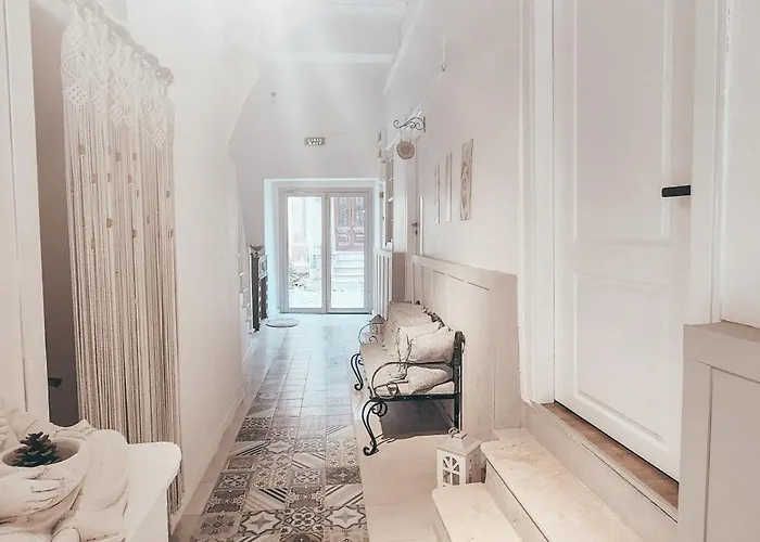 La Luna Cunda Hotel *