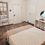 Hotel La Luna Cunda *