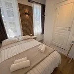 La Luna Cunda Hotel