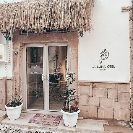 酒店 La Luna Cunda