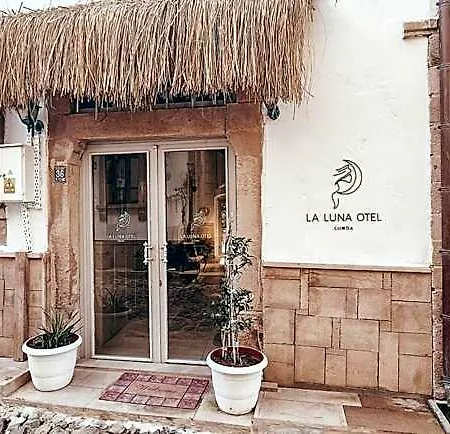 La Luna Cunda 酒店